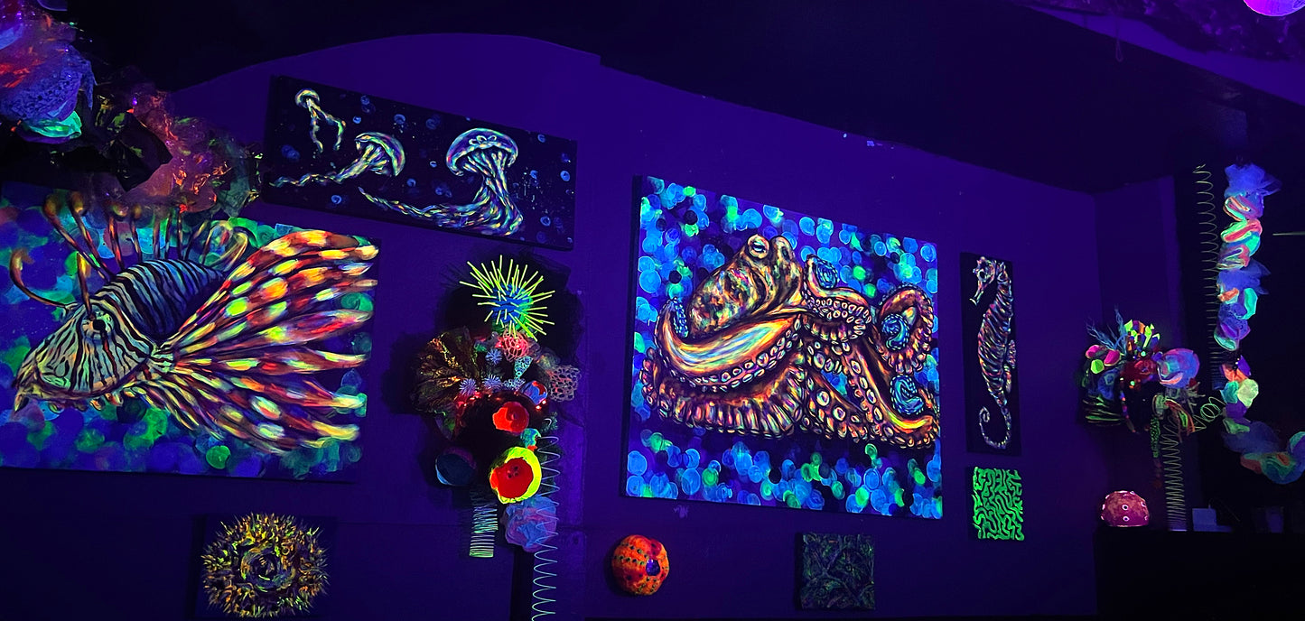 UV Sea Horse 36x12"